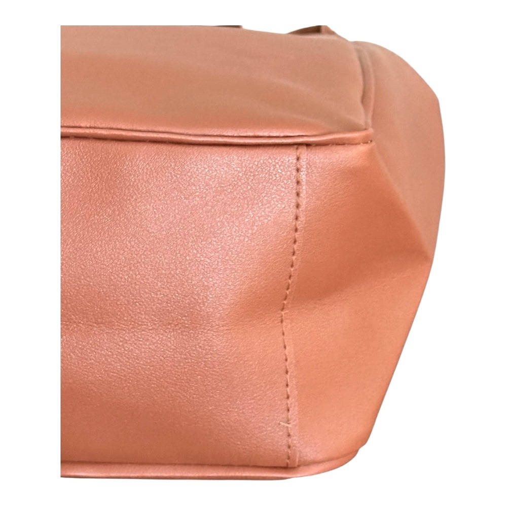 Simple Vegan Leather Travel Tote Bag! Camel Brown - Picture 5 of 7